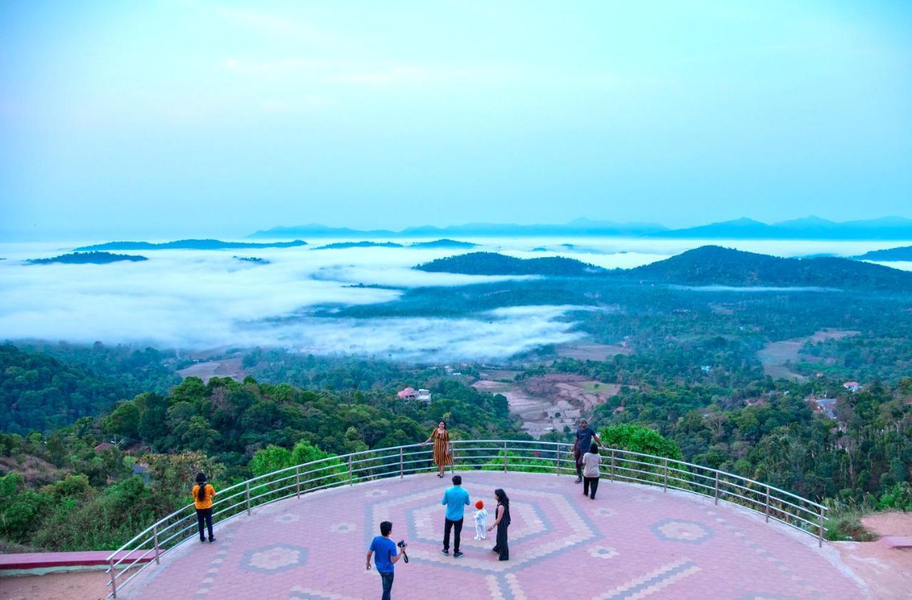 Hotel Shawrya The Grand Madikeri Exterior photo