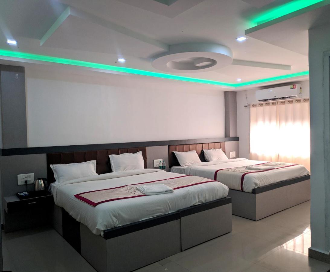Hotel Shawrya The Grand Madikeri Exterior photo